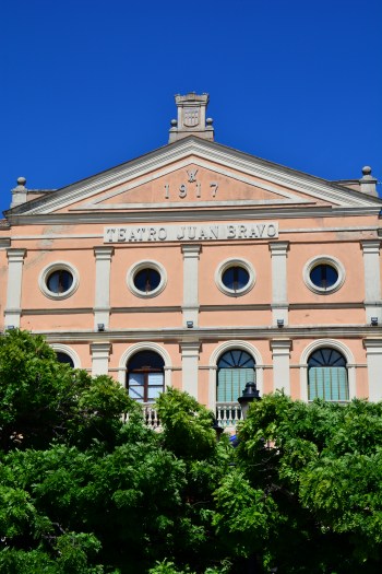 14482665570_889e832879_o